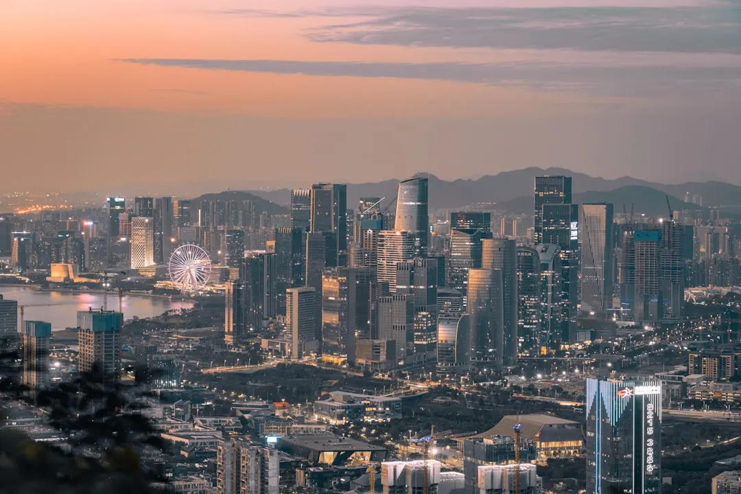 电烤箱与微波炉在商用厨房场景中的功能互补方案设计